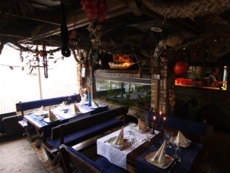 Hotel Alem サラエヴォ エクステリア 写真