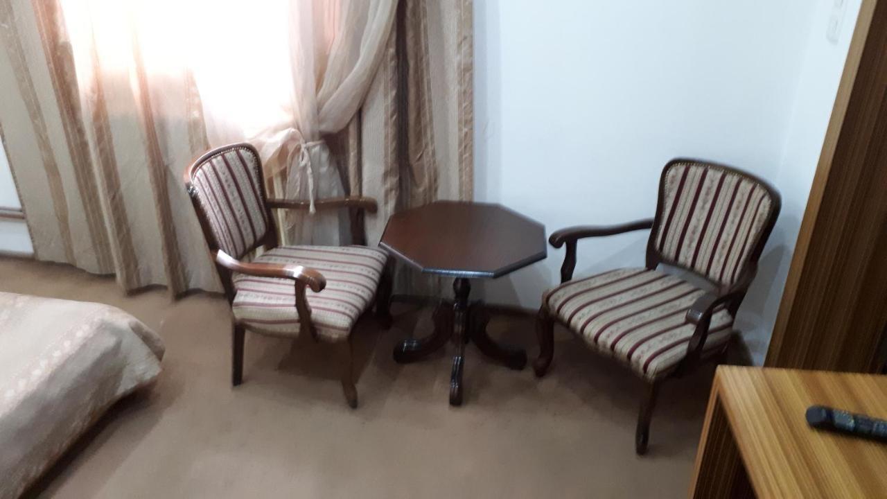 Hotel Alem サラエヴォ エクステリア 写真
