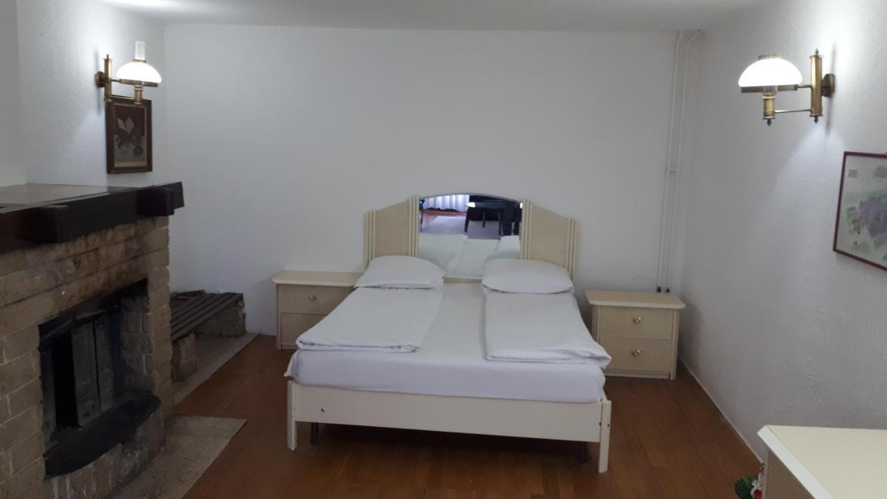 Hotel Alem サラエヴォ エクステリア 写真